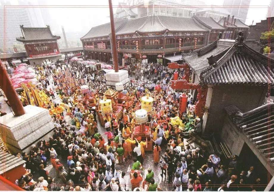 Grand Scenes of Mazu Parades
