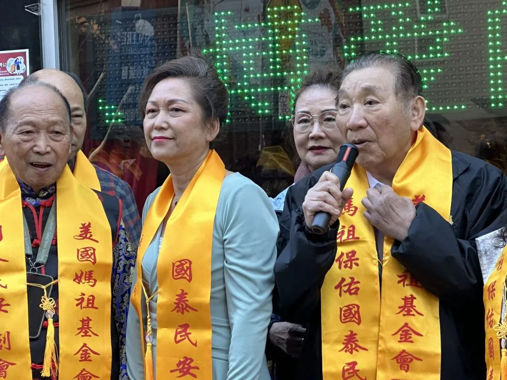 Mingping Huang [黄明萍] at the American Mazu Temple in Flushing