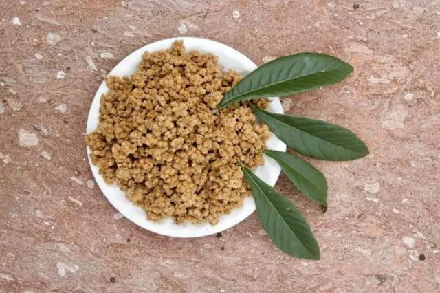 Loquat flower tea