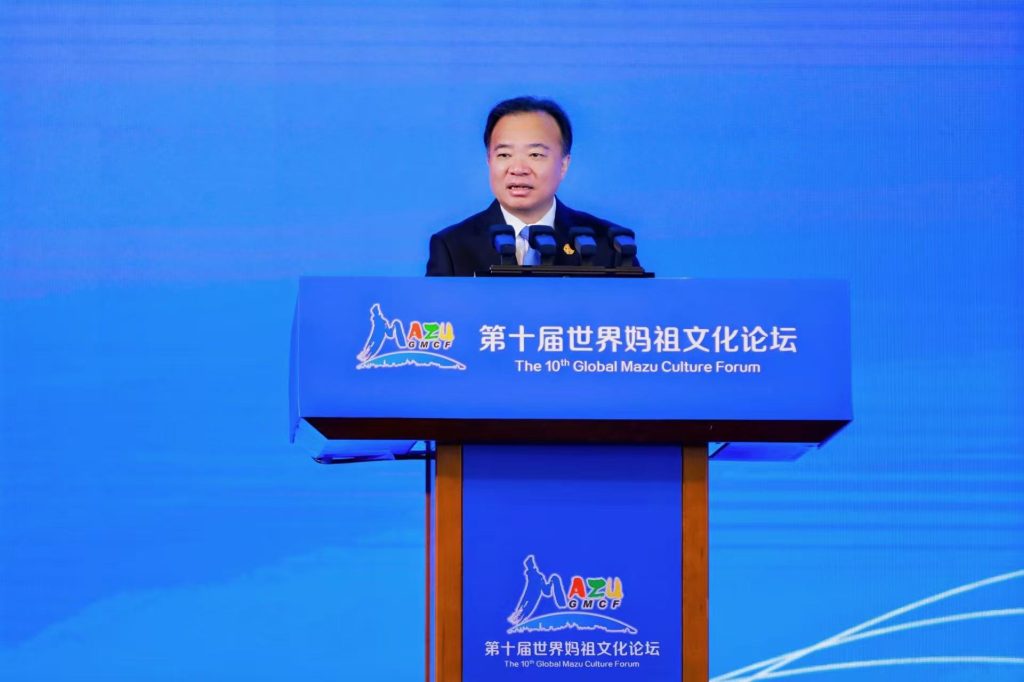 Zhang Yan, member of the Standing Committee of the Fujian Provincial Party Committee and Minister of Propaganda